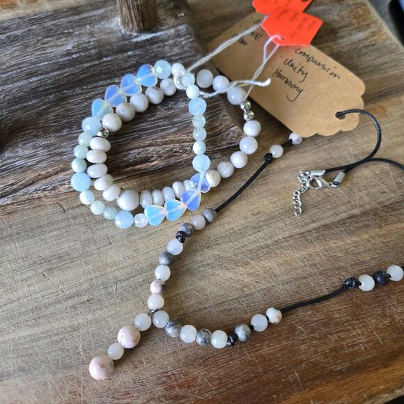 Crystal Healing Power Bracelets Bundle Onyx, Tiger Eye, Amethyst, Glass Beads... - Picture 3 of 13